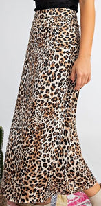 SPICE IT UP | Leopard Satin Midi Skirt